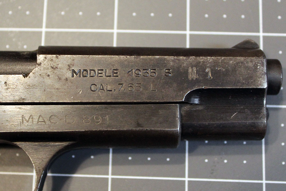 close-up on Model 1935S slide markings, as described below